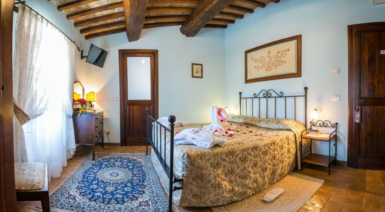 Hotel & Spa L'Antico Forziere Deruta Bagian luar foto